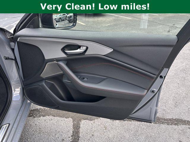 Photo of 2025 Urban Gray Pearl Acura TLX