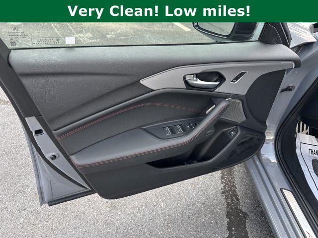 Photo of 2025 Urban Gray Pearl Acura TLX