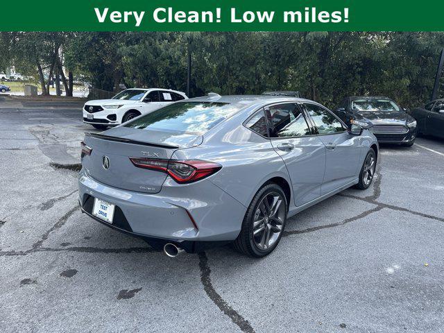 Photo of 2025 Urban Gray Pearl Acura TLX