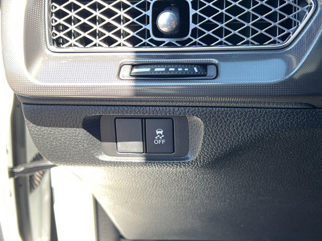 Photo of 2025 Platinum White Pearl Acura Integra