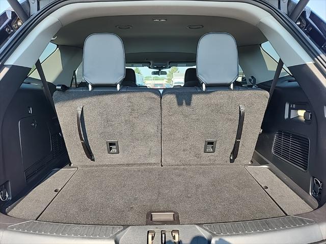 Photo of 2022 Carbonized Gray Metallic Ford Explorer