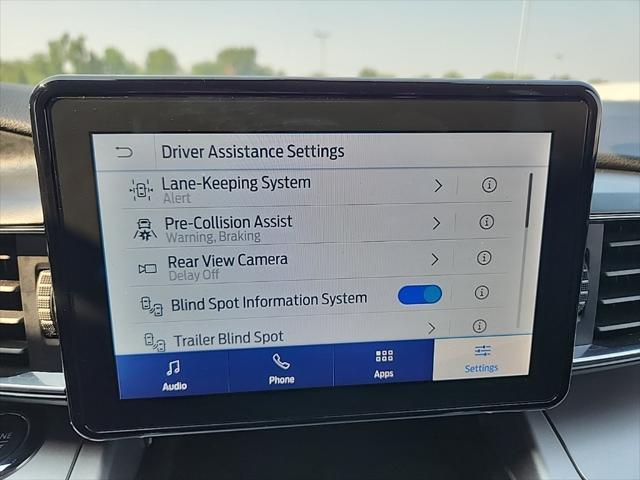 Photo of 2022 Carbonized Gray Metallic Ford Explorer
