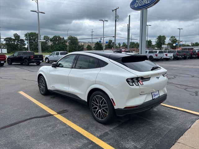Photo of 2025 Star White Metallic Tri-Coat Ford Mustang Mach-E