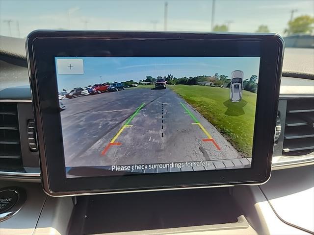 Photo of 2023 Carbonized Gray Metallic Ford Explorer