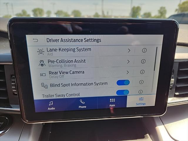 Photo of 2023 Carbonized Gray Metallic Ford Explorer