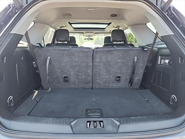Photo of 2023 Carbonized Gray Metallic Ford Explorer