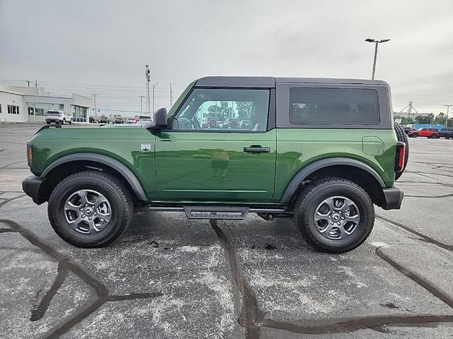 Photo of 2024 Shelter Green Metallic Ford Bronco