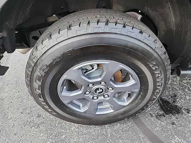 Photo of 2024 Shelter Green Metallic Ford Bronco