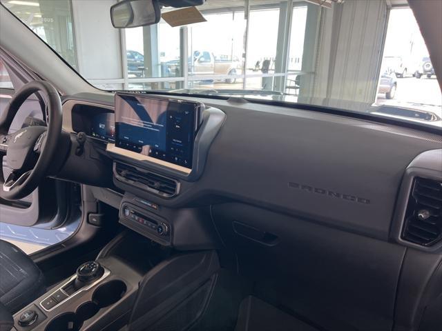 Photo of 2025 Azure Gray Metallic Ford Bronco Sport