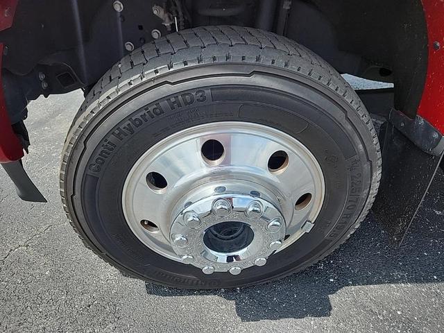 Photo of 2022 Rapid Red Metallic Tinted Clearcoat Ford F-450