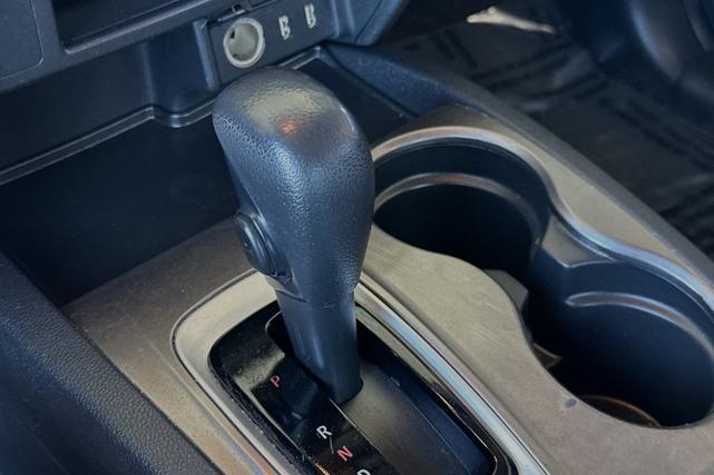 Photo of 2017 White Diamond Pearl Honda Pilot