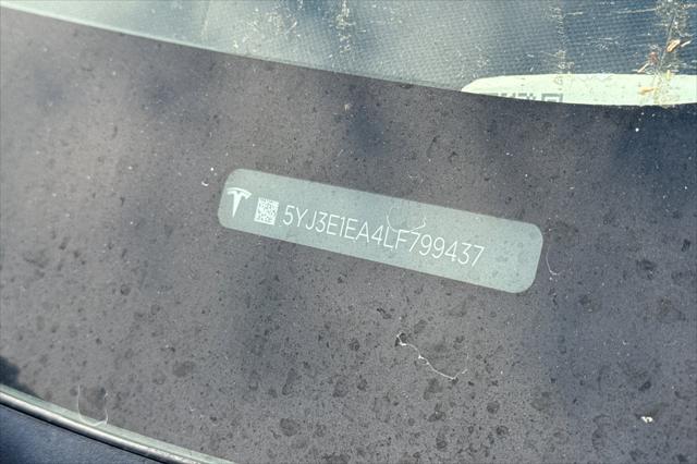 Photo of 2020 Pearl White Multi-Coat Tesla Model 3