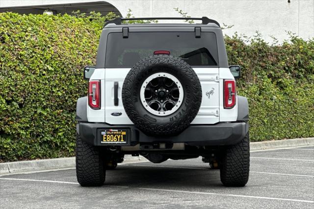 Photo of 2022 Oxford White Ford Bronco
