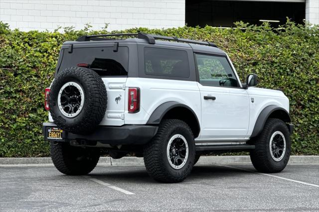 Photo of 2022 Oxford White Ford Bronco