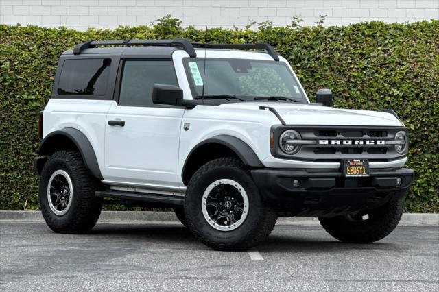 Photo of 2022 Oxford White Ford Bronco