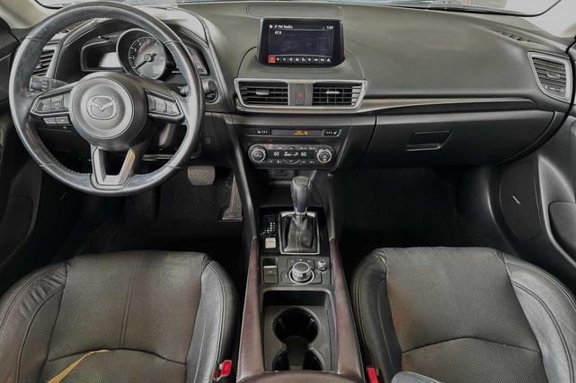 Photo of 2017 Machine Gray Metallic Mazda Mazda3