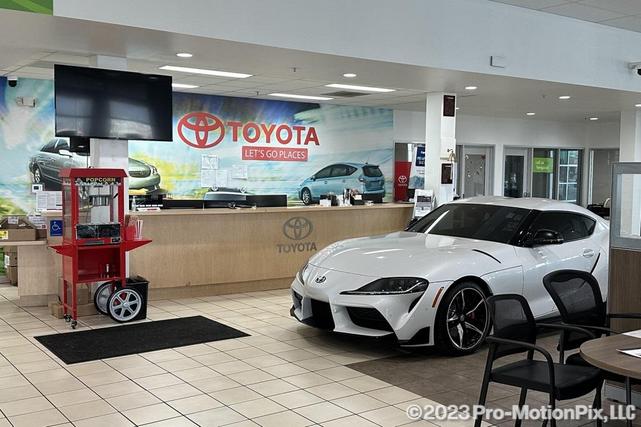 Photo of 2022 Midnight Black Metallic Toyota Tacoma