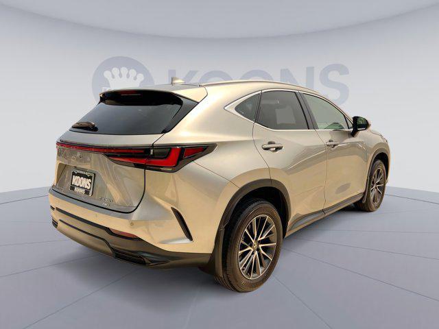 Photo of 2022 Atomic Silver Lexus NX 350