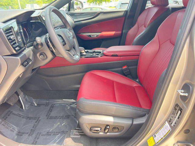 Photo of 2022 Atomic Silver Lexus NX 350