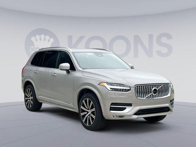 Photo of 2025 Silver Dawn Metallic Volvo XC90