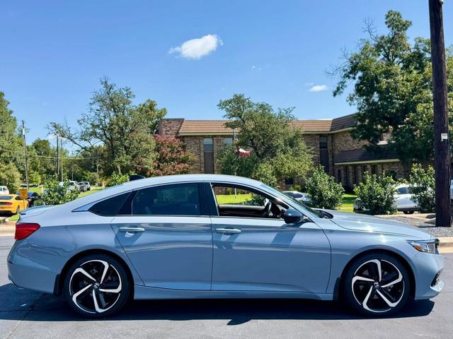 Photo of 2022 Sonic Gray Pearl Honda Accord