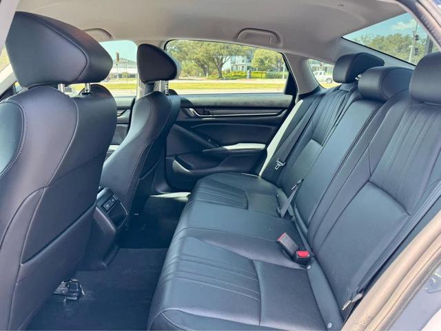 Photo of 2022 Sonic Gray Pearl Honda Accord