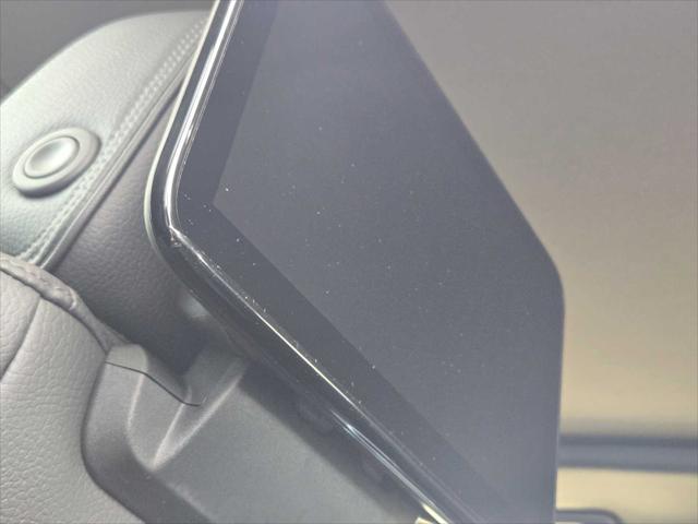 Photo of 2025 Onyx Black GMC Yukon