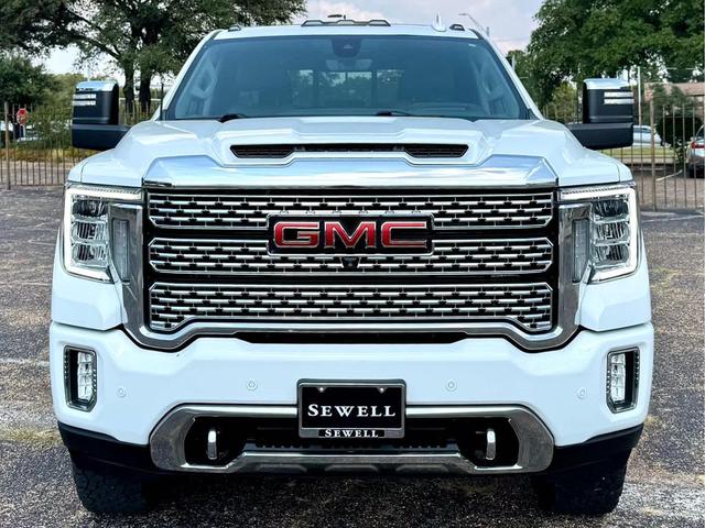 Photo of 2022 Summit White GMC Sierra 2500