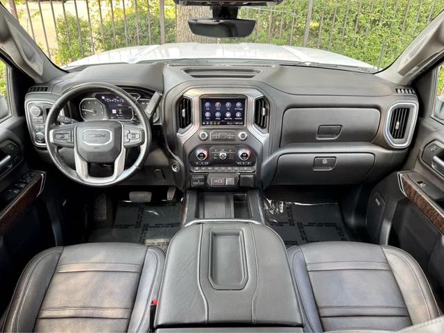 Photo of 2022 Summit White GMC Sierra 2500