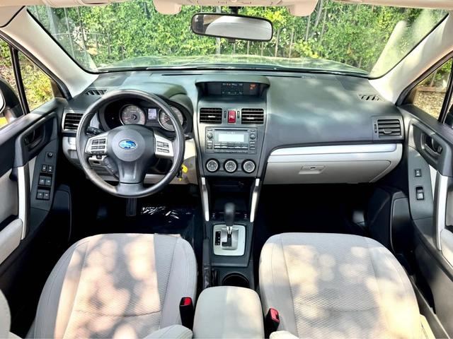 Photo of 2015 Jasmine Green Metallic Subaru Forester