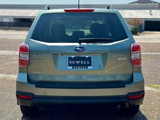 Photo of 2015 Jasmine Green Metallic Subaru Forester