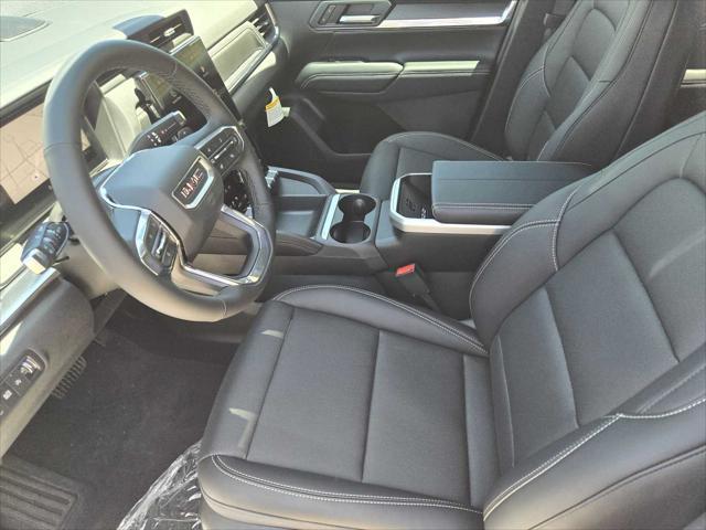 Photo of 2026 Summit White GMC Terrain