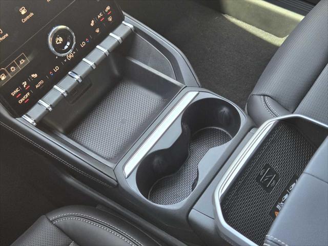 Photo of 2026 Summit White GMC Terrain