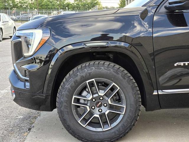 Photo of 2026 Ebony Twilight Metallic GMC Terrain