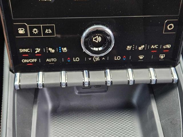 Photo of 2026 Ebony Twilight Metallic GMC Terrain