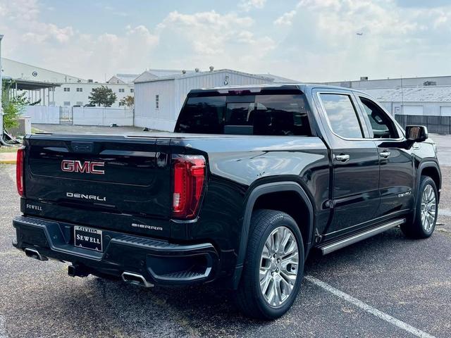 Photo of 2022 Onyx Black GMC Sierra 1500