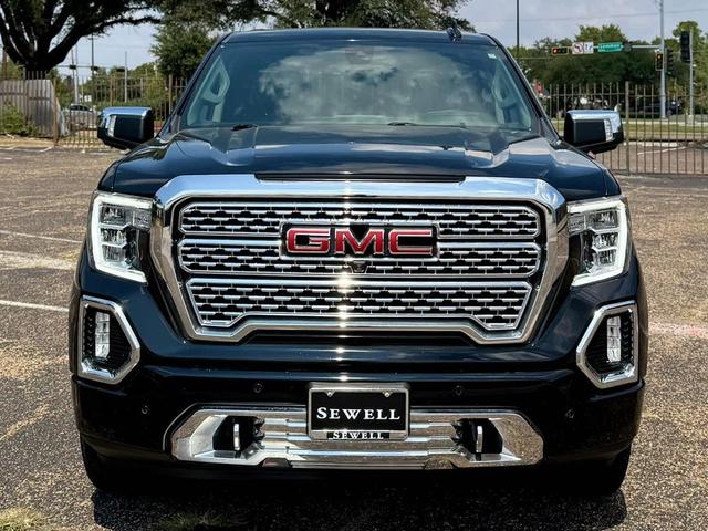 Photo of 2022 Onyx Black GMC Sierra 1500