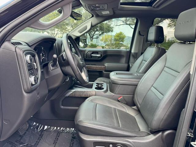 Photo of 2022 Onyx Black GMC Sierra 1500