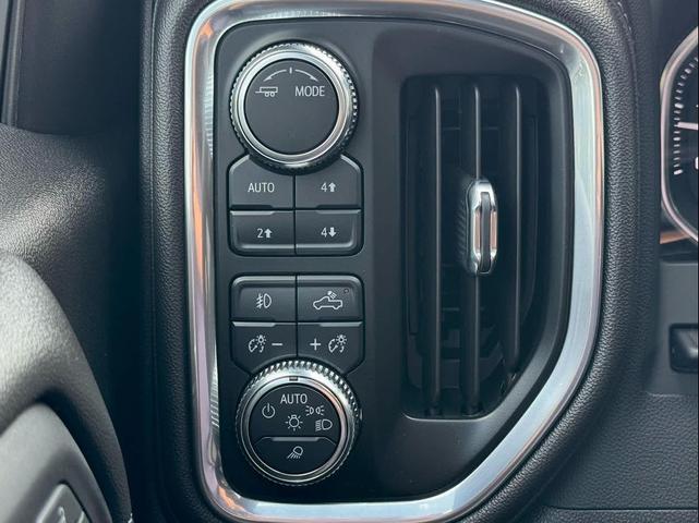 Photo of 2022 Onyx Black GMC Sierra 1500