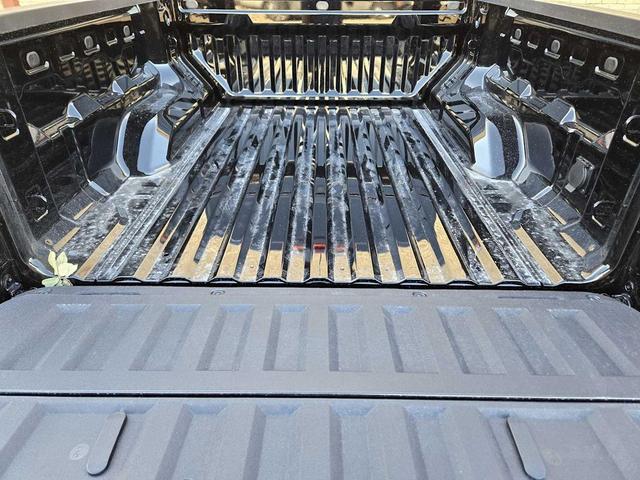 Photo of 2026 Onyx Black GMC Canyon