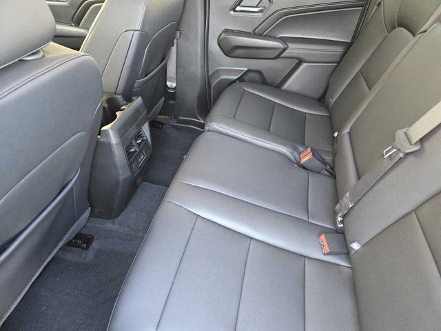 Photo of 2026 Onyx Black GMC Canyon