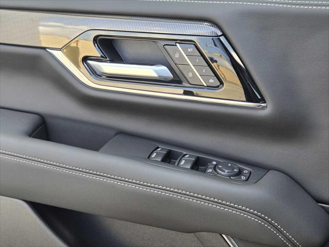 Photo of 2025 Onyx Black GMC Yukon XL