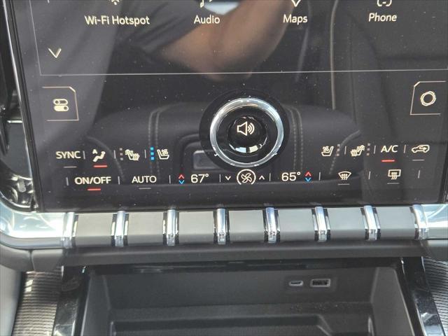 Photo of 2025 Onyx Black GMC Yukon XL