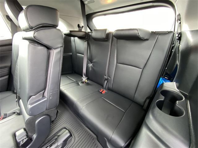 Photo of 2024 Wind Chill Pearl Toyota Highlander Hybrid
