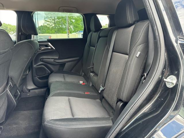 Photo of 2022 BLACK Mitsubishi Outlander
