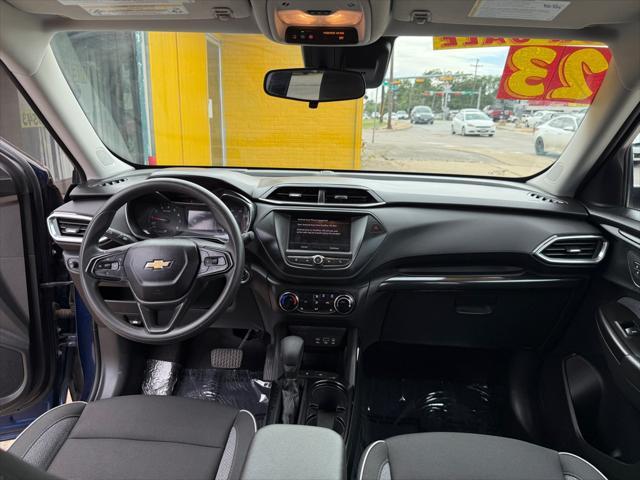 Photo of 2023 Blue Glow Metallic Chevrolet Trailblazer