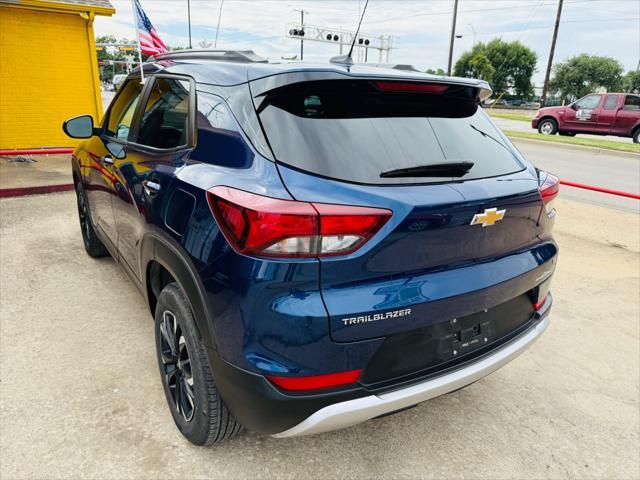 Photo of 2023 Blue Glow Metallic Chevrolet Trailblazer