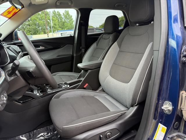Photo of 2023 Blue Glow Metallic Chevrolet Trailblazer