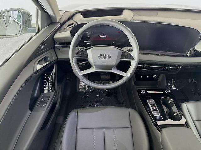 Photo of 2025 Gray Audi Q6 e-tron