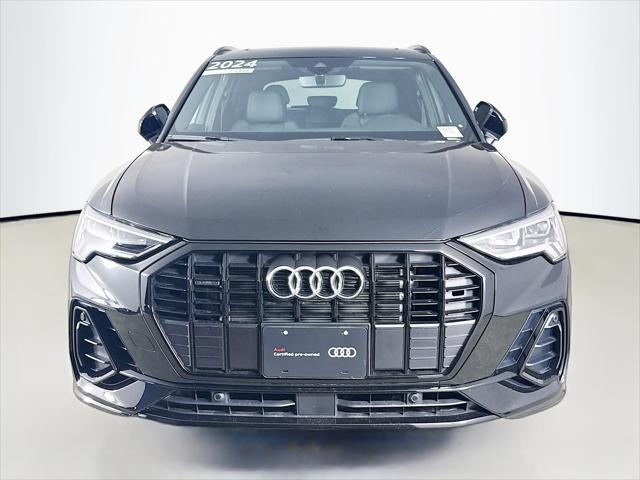 Photo of 2024 Black Metallic Audi Q3